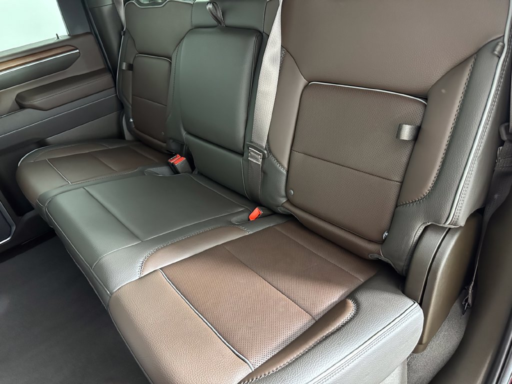 Used 2026 GMC Sierra 2500 Denali w/ Denali Reserve Package AWD/4WD image 27