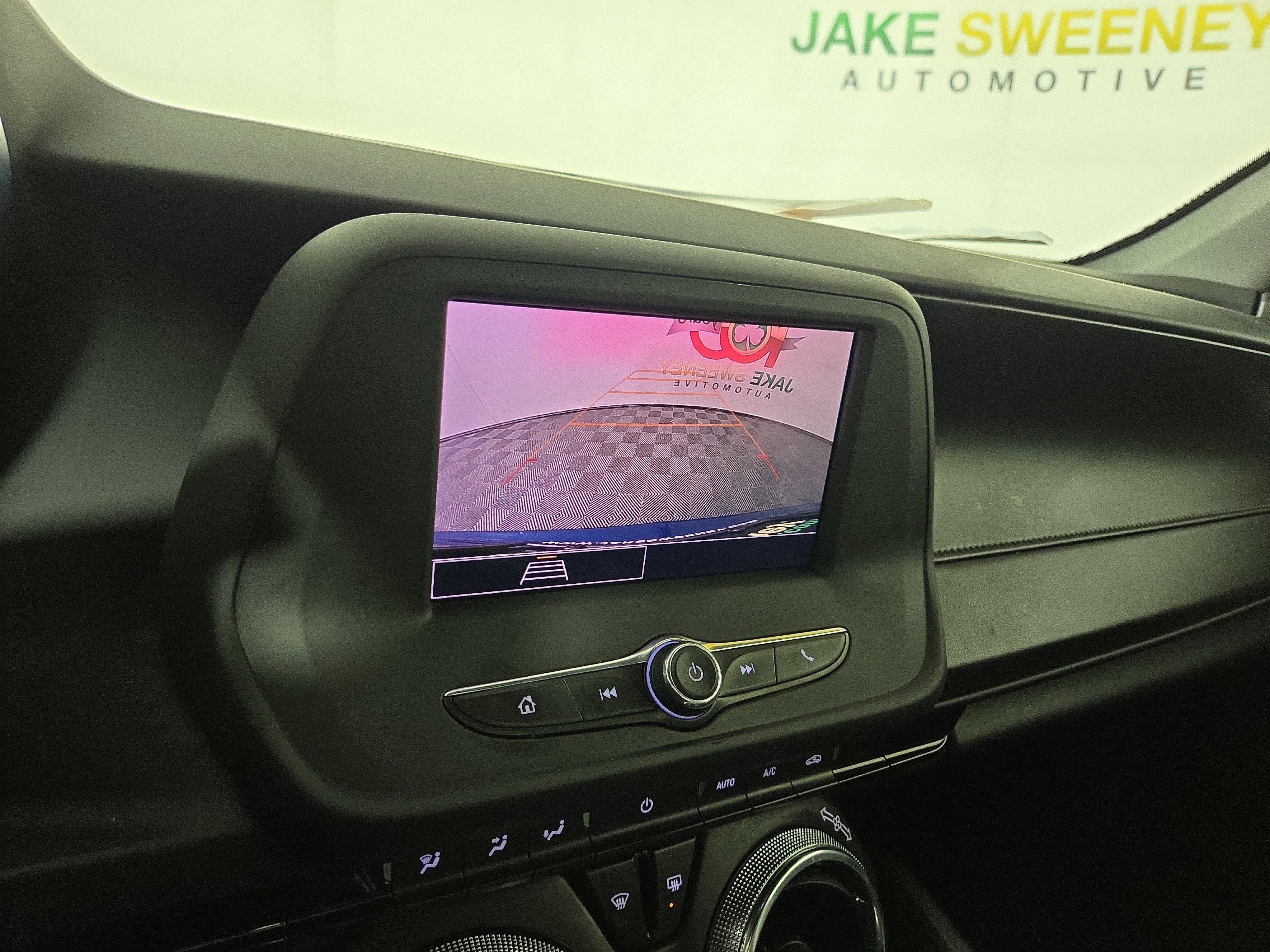 Certified 2021 Chevrolet Camaro LT image 21