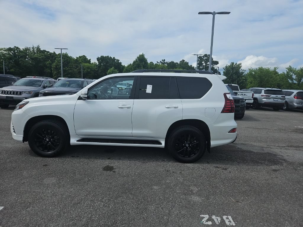 Used 2022 Lexus GX 460 w/ Black Line Special Edition AWD/4WD image 4