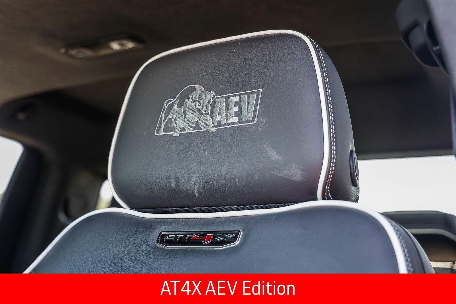 Used 2024 GMC Sierra 2500 AT4X w/ AT4X AEV Edition AWD/4WD image 25