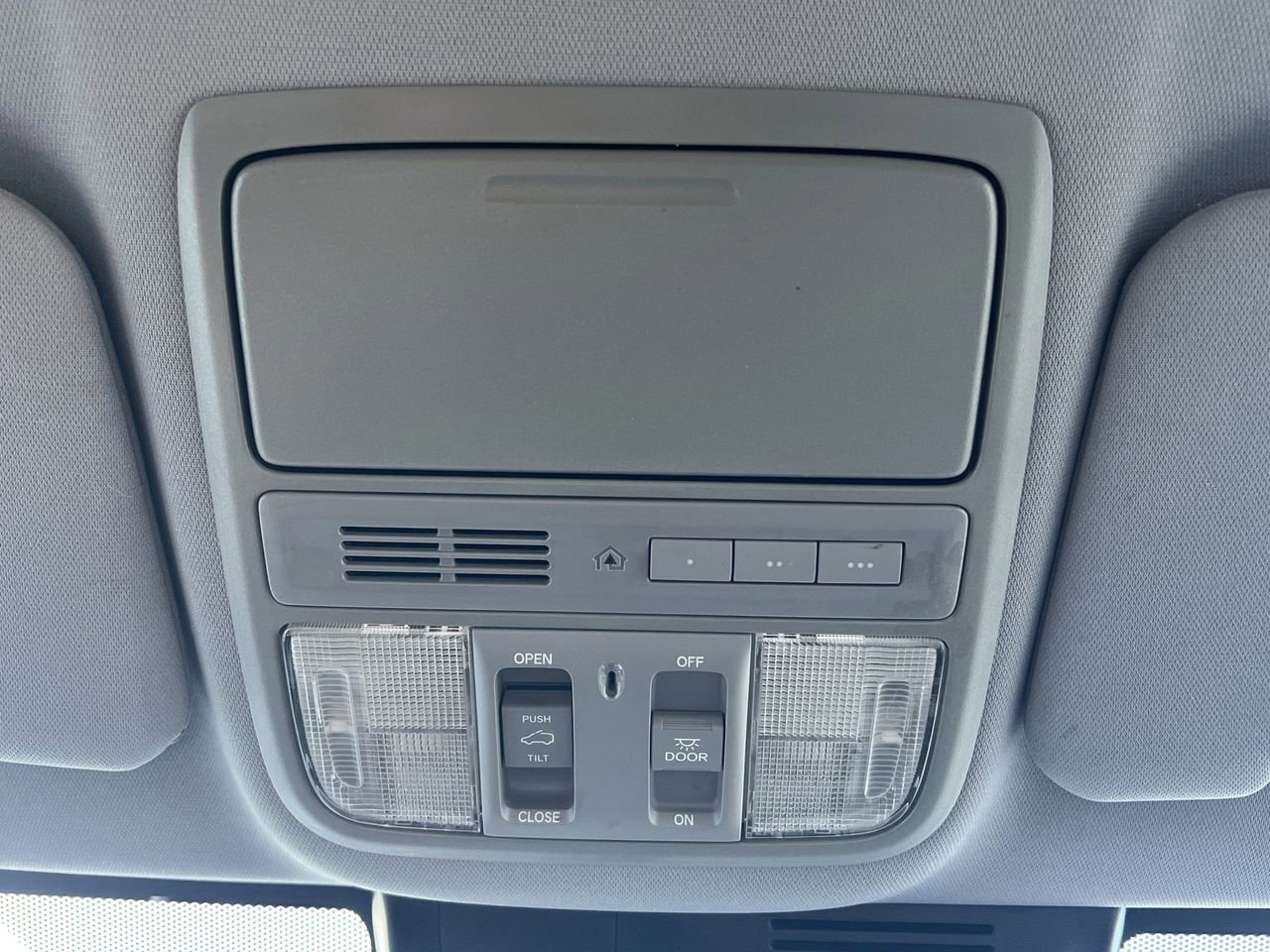 Used 2019 Honda CR-V EX-L image 14