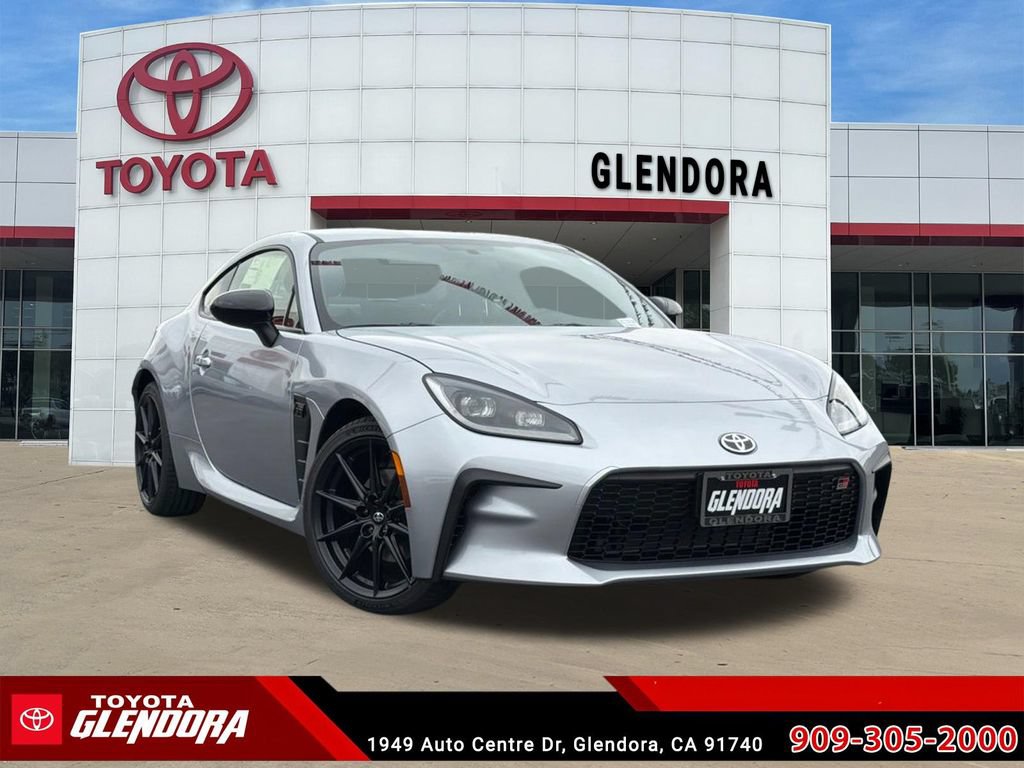 New 2026 Toyota GR86 Premium RWD image 2