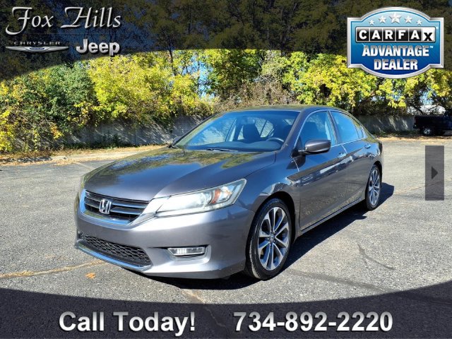 Used 2013 Honda Accord Sport image 3