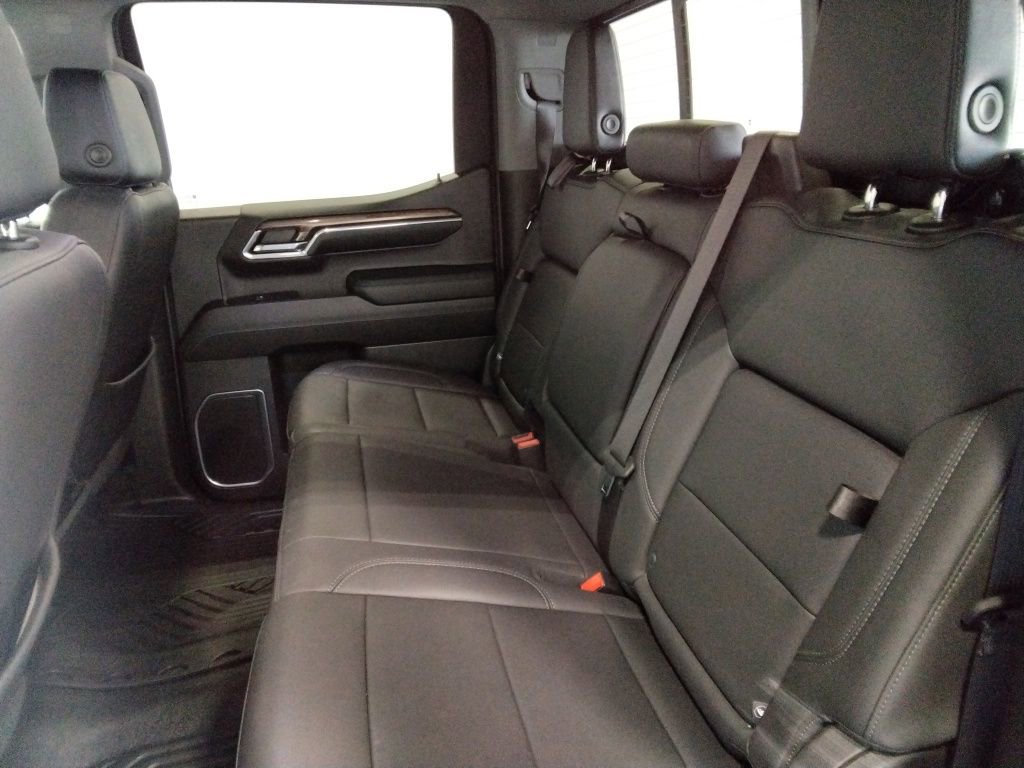Used 2023 Chevrolet Silverado 1500 RST w/ Convenience Package II image 32