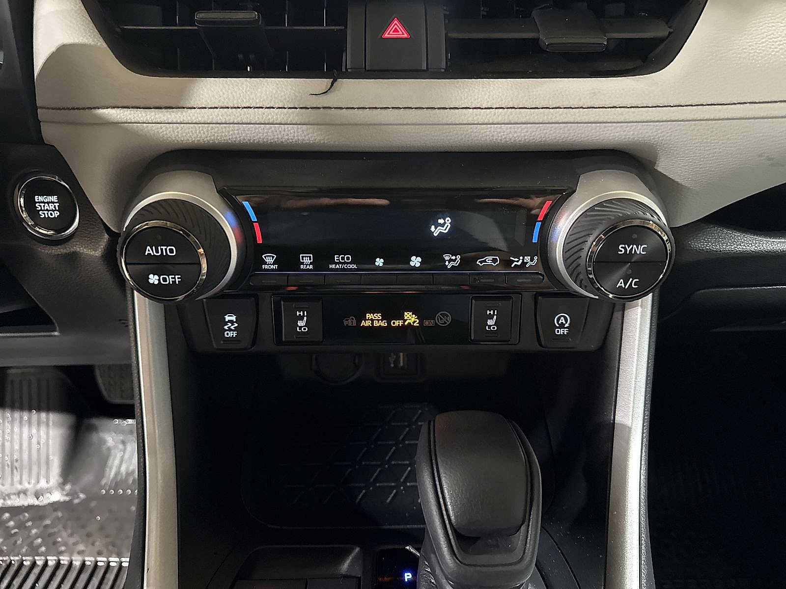Certified 2025 Toyota RAV4 XLE w/ Convenience Package AWD/4WD image 21