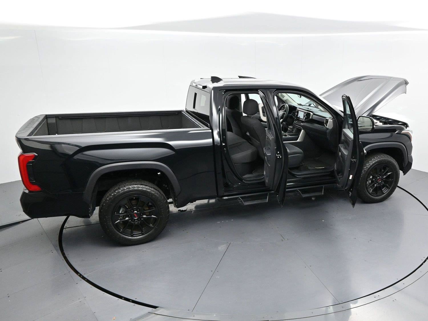 Used 2023 Toyota Tundra SR5 AWD/4WD image 36