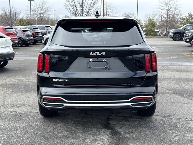 Used 2023 Kia Sorento SX image 3