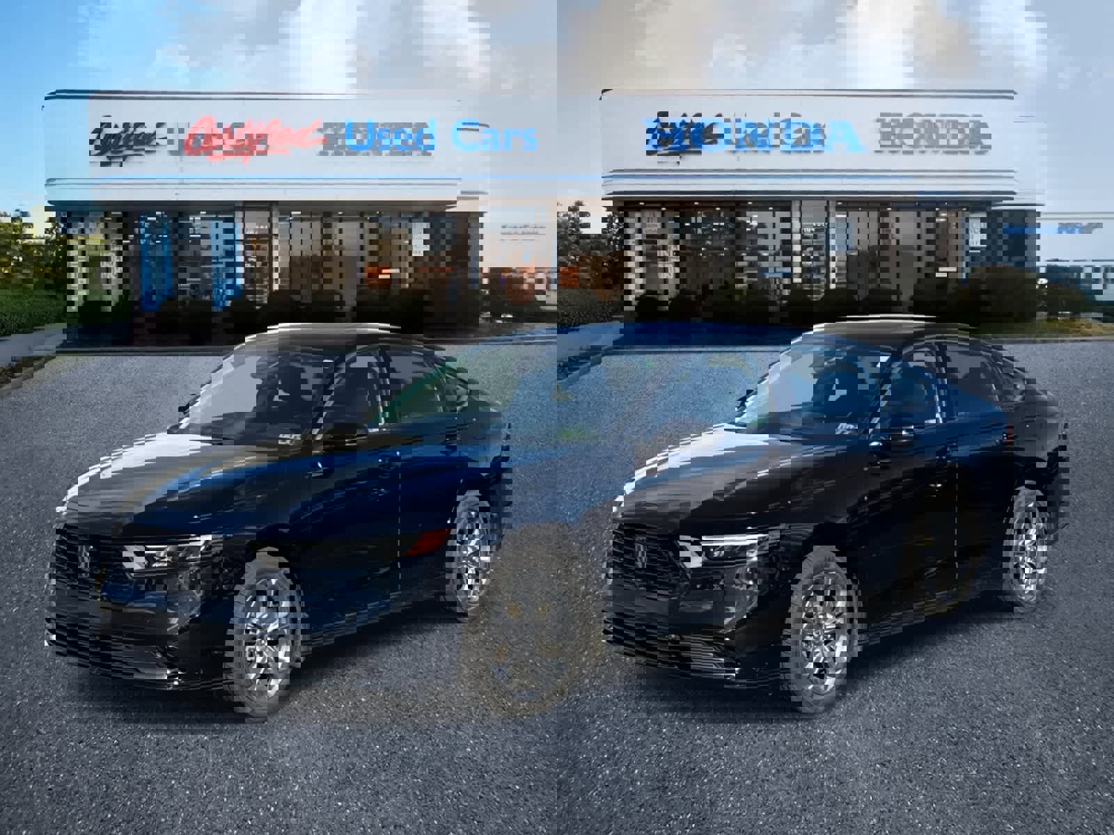 Used 2023 Honda Accord EX-L image 1