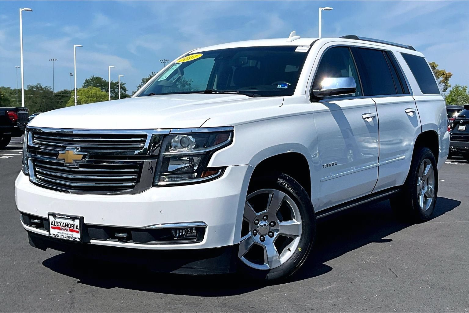 Used 2017 Chevrolet Tahoe Premier AWD/4WD image 1