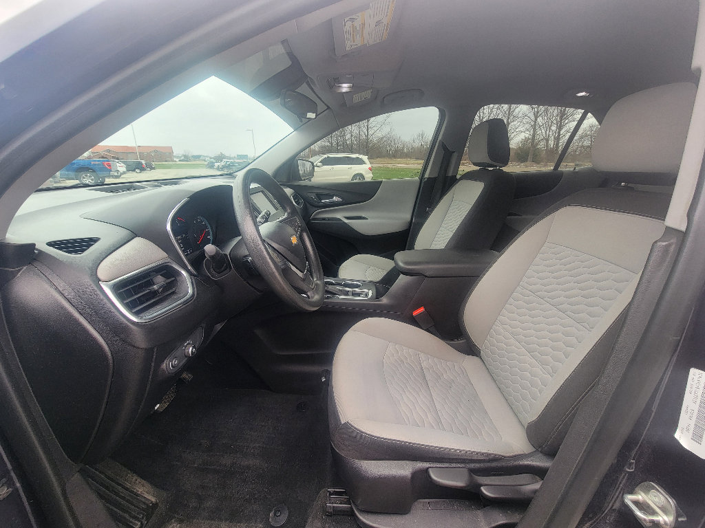 Used 2018 Chevrolet Equinox LS image 11