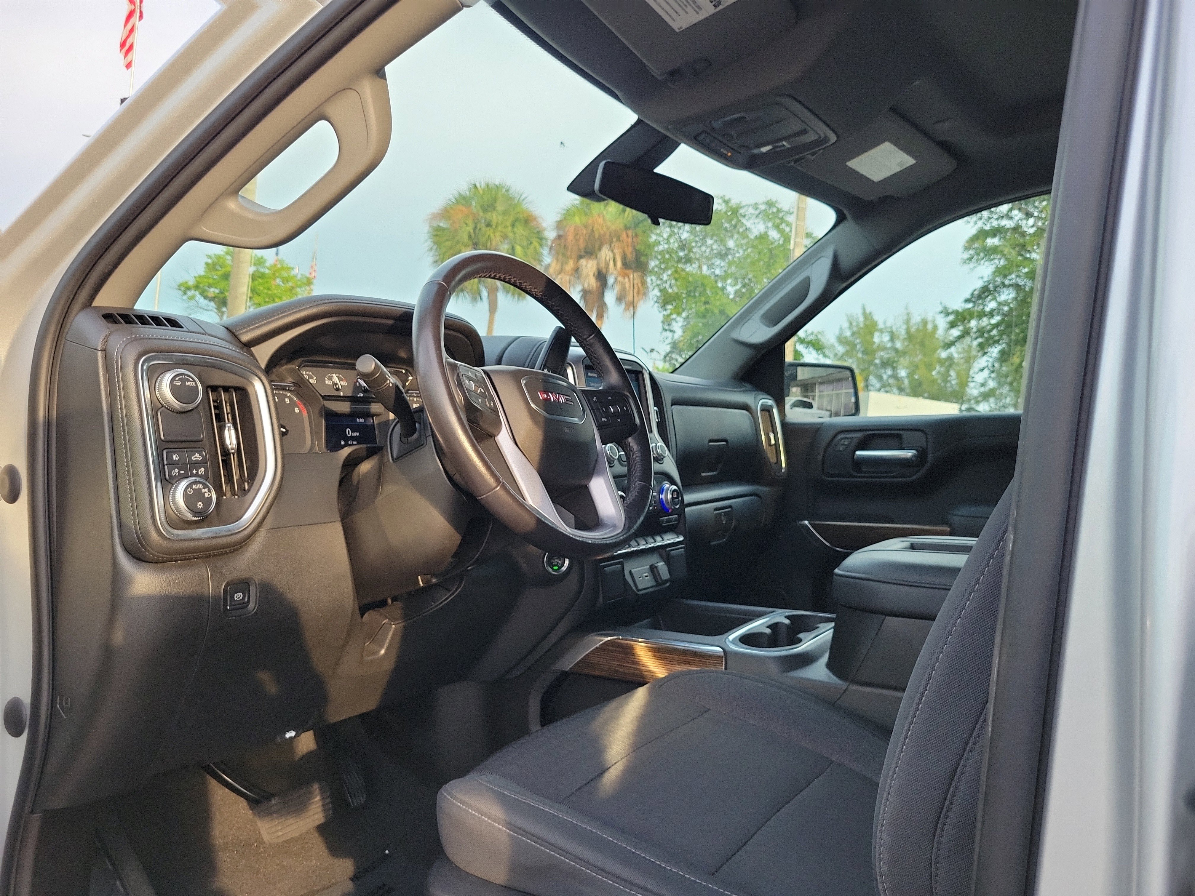 Used 2021 GMC Sierra 1500 Elevation image 9