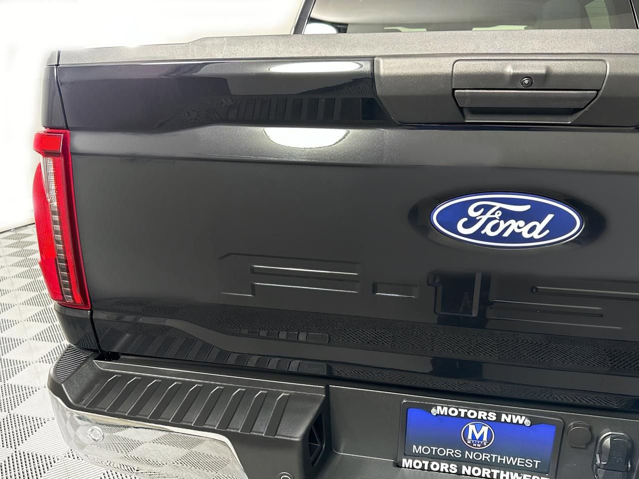 Used 2025 Ford F150 XLT w/ Equipment Group 301A Standard image 17