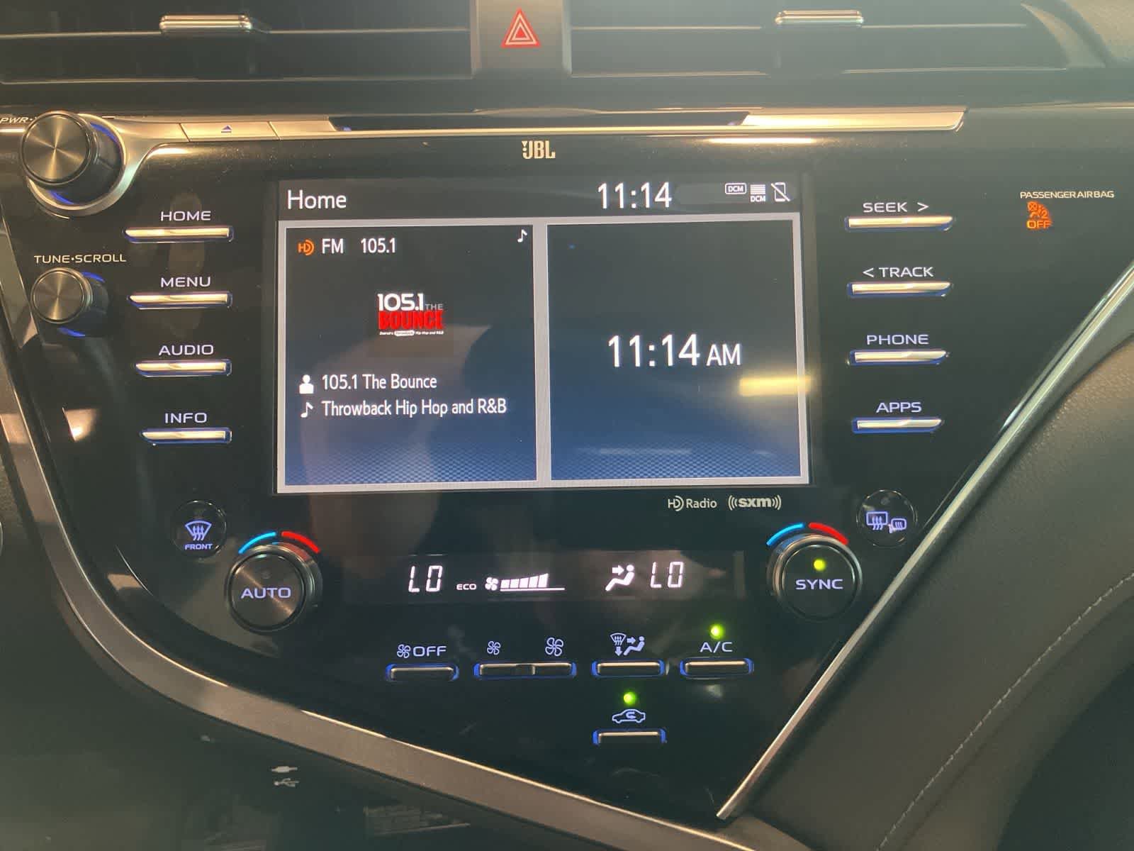 Used 2018 Toyota Camry FWD image 22