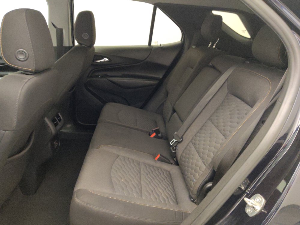Used 2020 Chevrolet Equinox LT FWD image 18