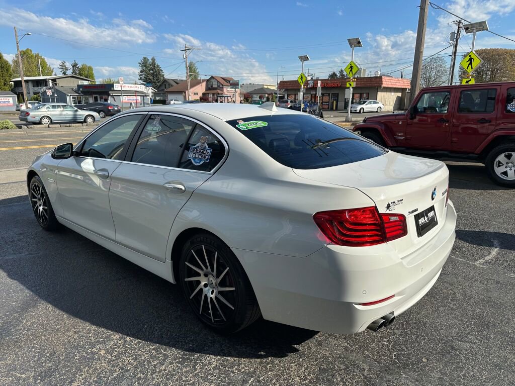 Used 2014 BMW 528i xDrive Sedan AWD/4WD image 7