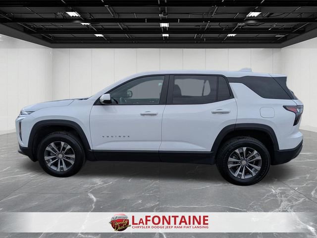 Used 2025 Chevrolet Equinox LT image 2