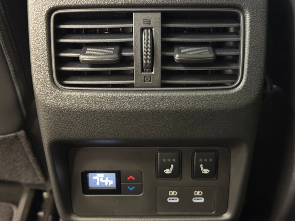 New 2026 Nissan Rogue Platinum AWD/4WD image 19