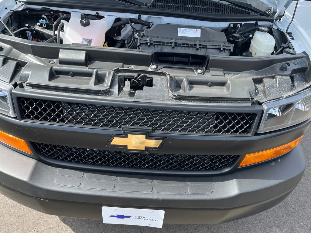 New 2026 Chevrolet Express 2500 RWD image 20