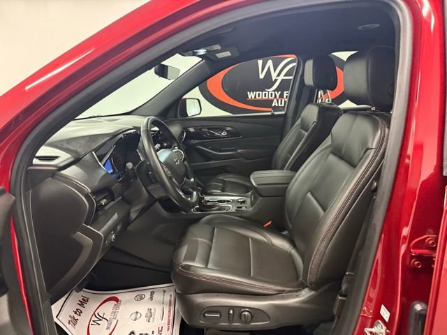 Used 2023 Chevrolet Traverse RS AWD/4WD image 11