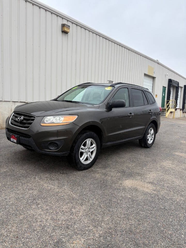Used 2011 Hyundai Santa Fe GLS FWD image 4