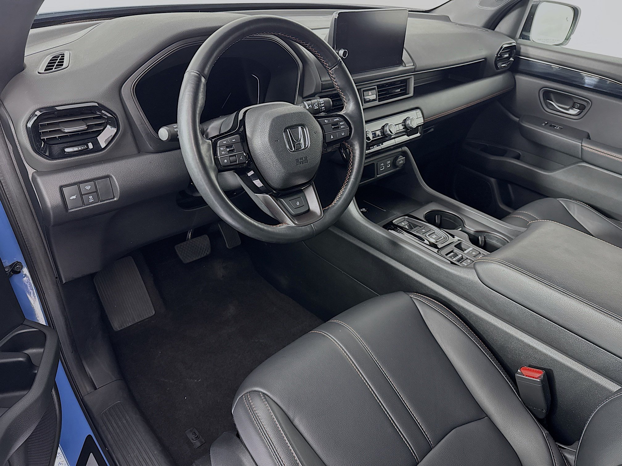 Certified 2024 Honda Pilot TrailSport image 9