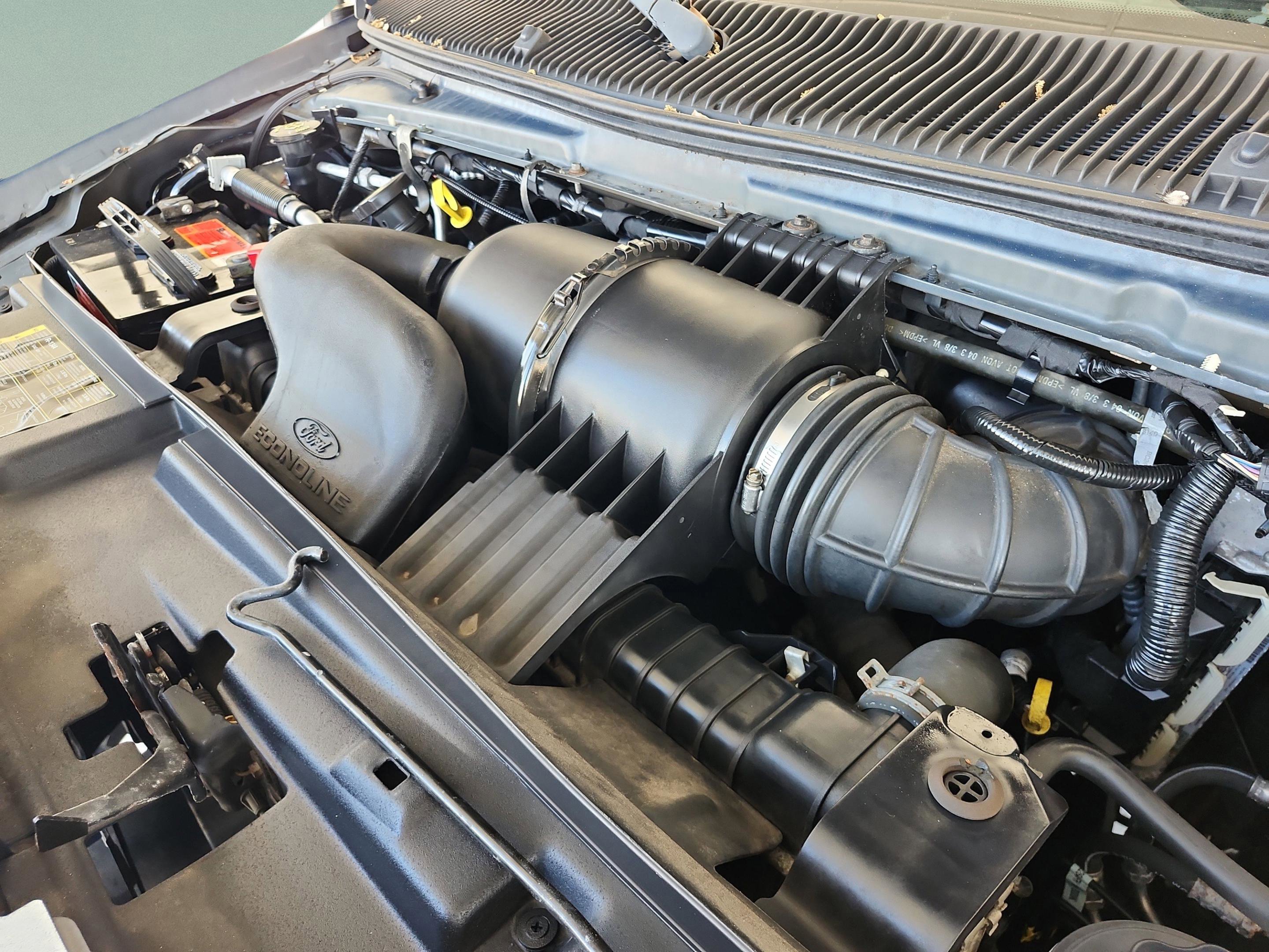 Used 2013 Ford E-350 and Econoline 350 XLT image 22