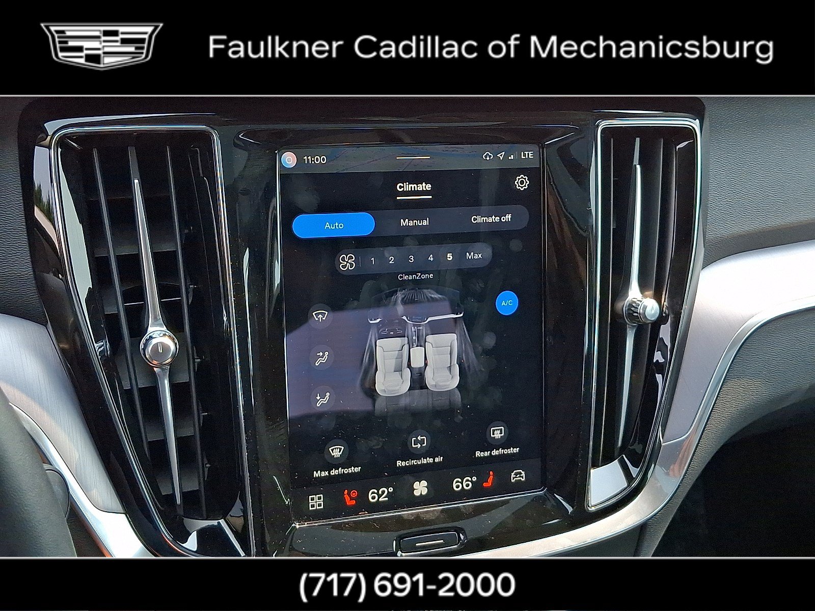 Used 2025 Volvo S60 B5 Core FWD image 22
