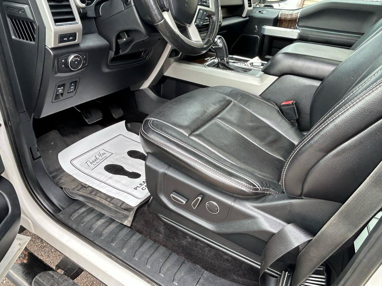 Used 2018 Ford F150 Lariat w/ Equipment Group 501A Mid AWD/4WD image 10