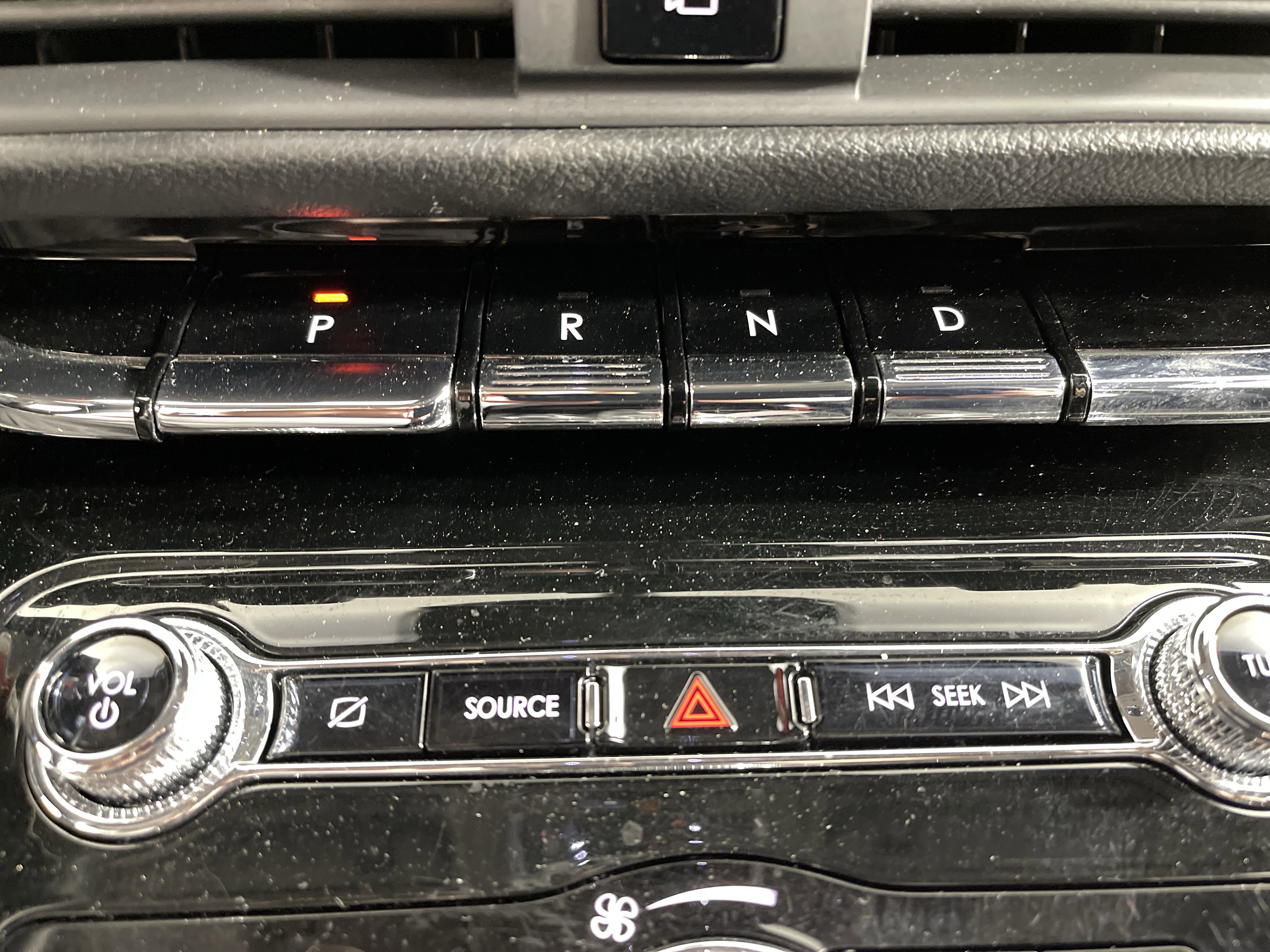 Used 2022 Lincoln Corsair AWD w/ Equipment Group 101A image 25