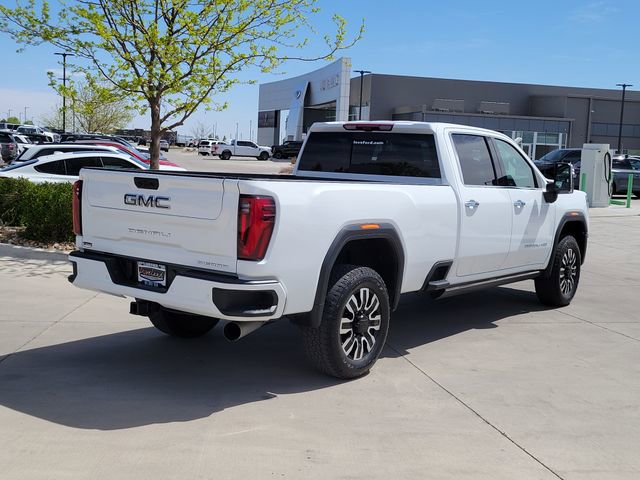 Used 2025 GMC Sierra 3500 Denali Ultimate image 3