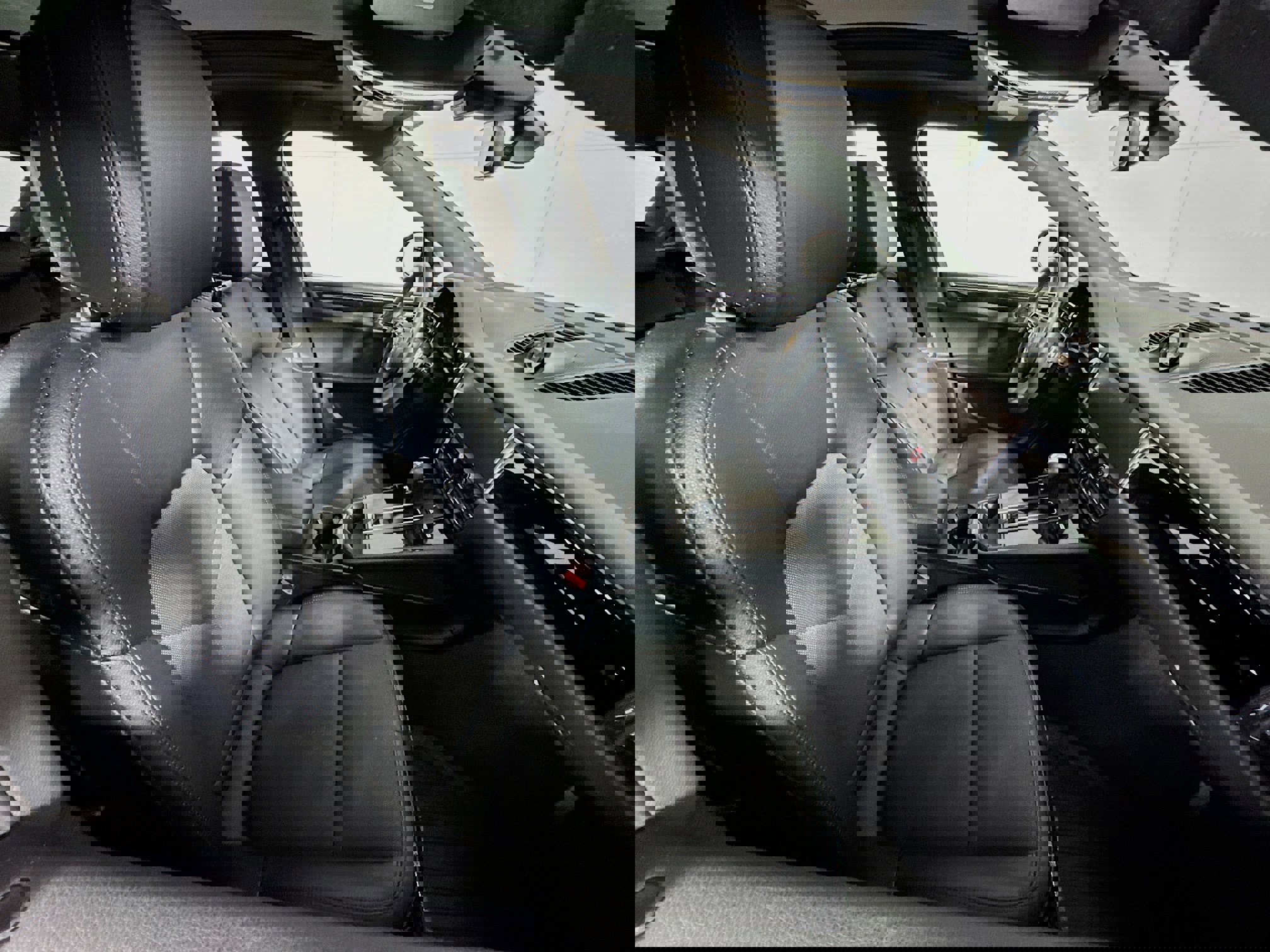 Used 2024 Porsche Macan image 29