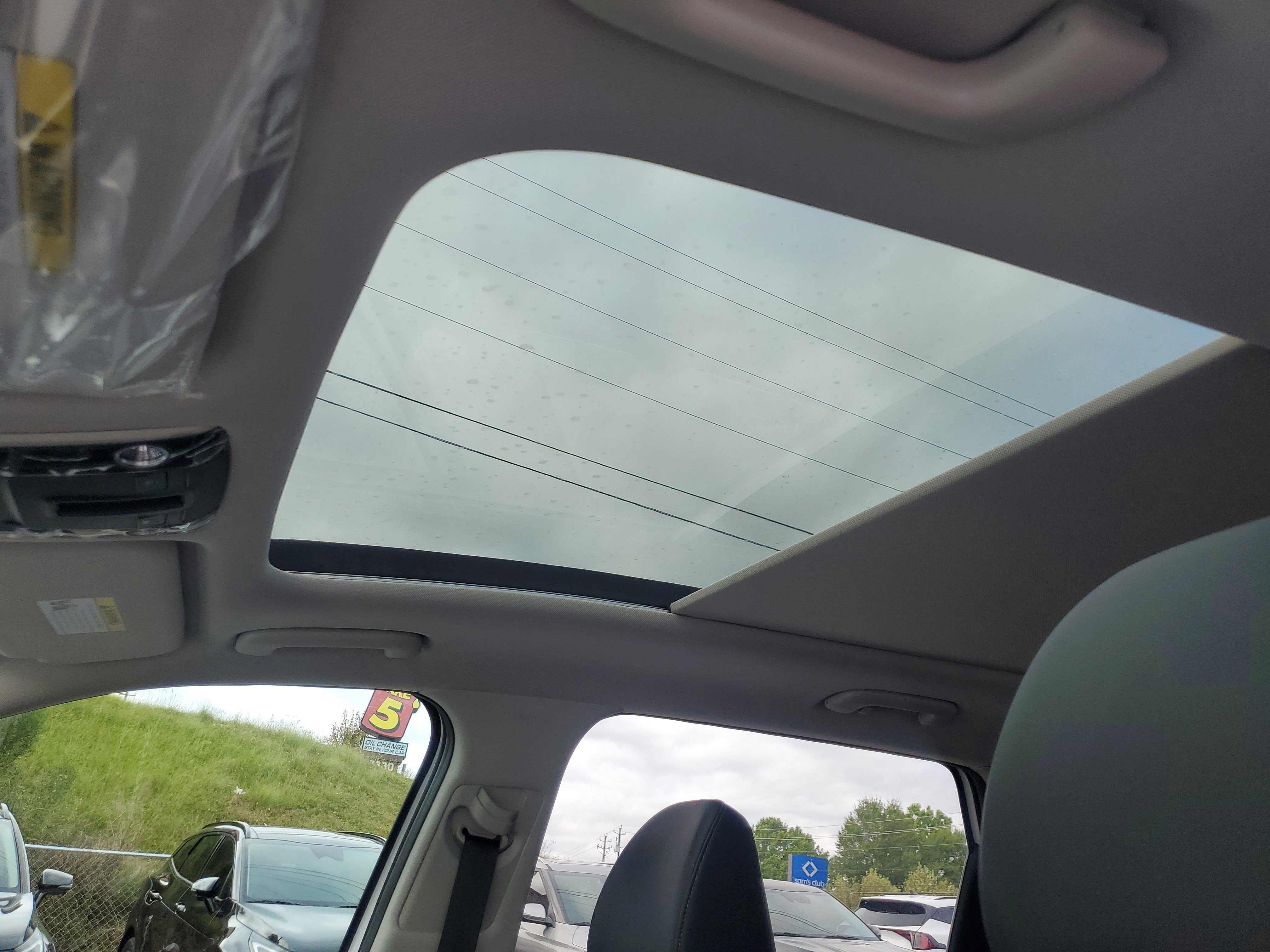 New 2026 Kia Sorento S w/ S Panoramic Sunroof Package image 19