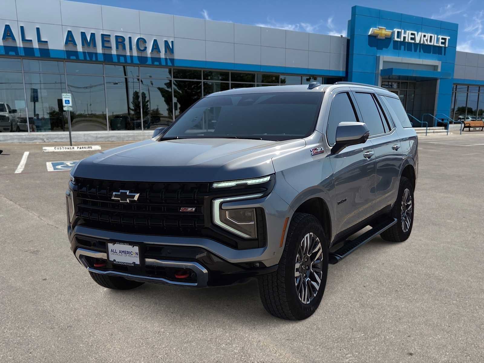 Used 2026 Chevrolet Tahoe Z71 w/ Comfort Package AWD/4WD image 1