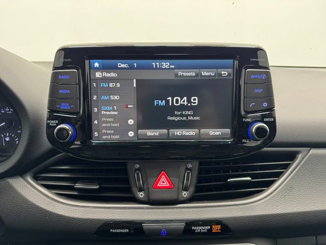 Used 2018 Hyundai Elantra GT image 28