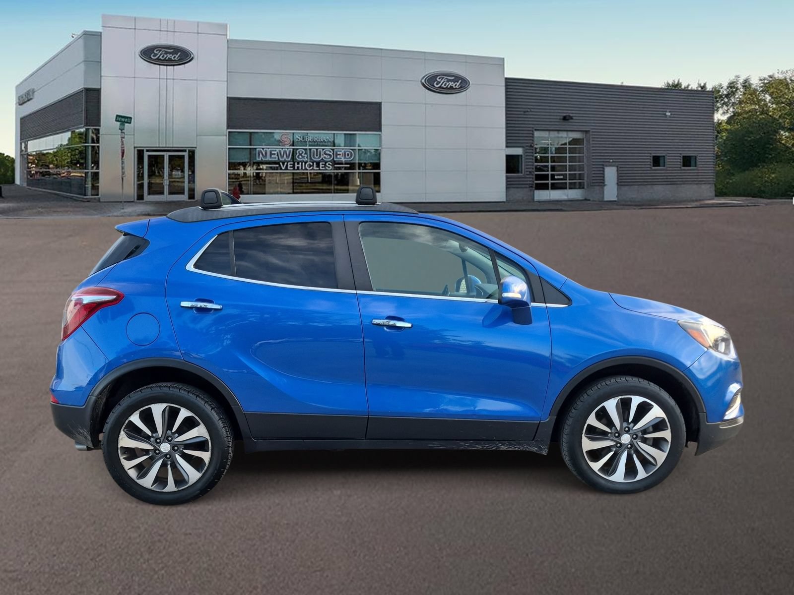 Used 2018 Buick Encore Essence AWD/4WD image 10