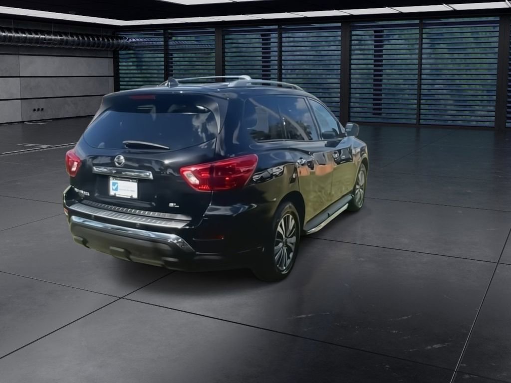 Used 2019 Nissan Pathfinder SL image 8