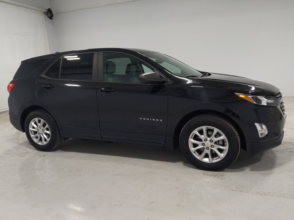 Used 2021 Chevrolet Equinox LS w/ LS Convenience Package image 11