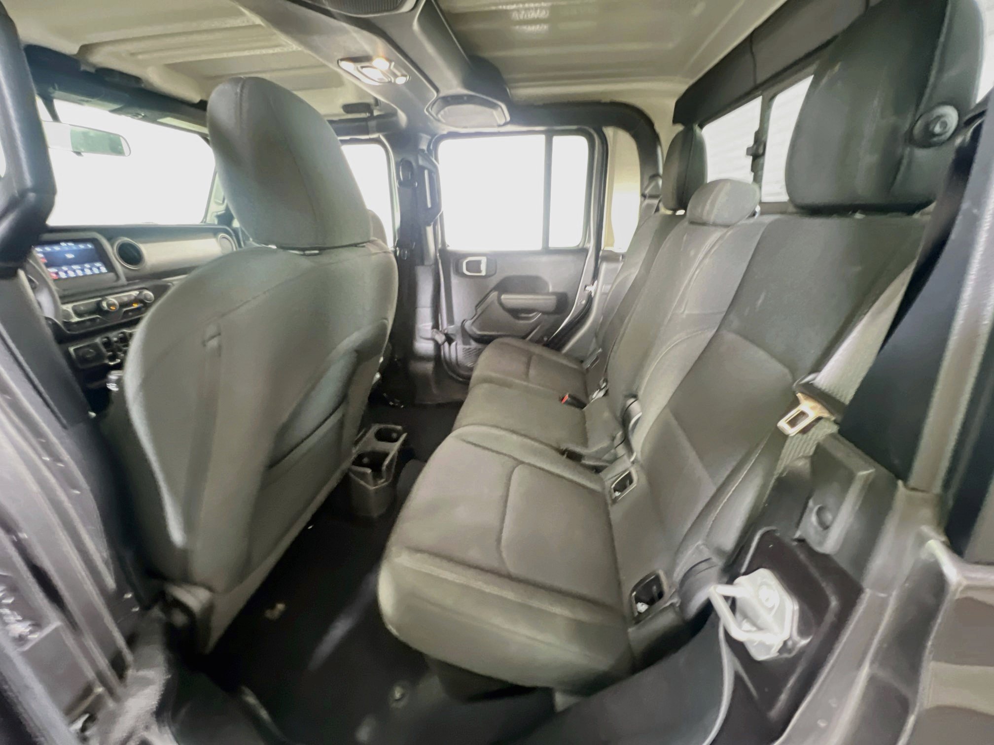 Used 2023 Jeep Gladiator Sport AWD/4WD image 22