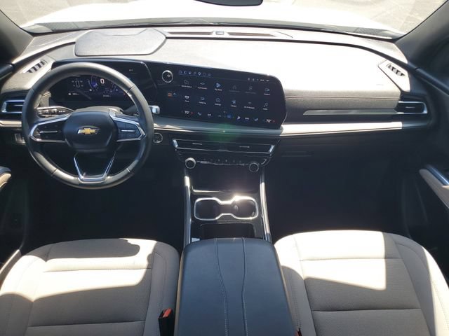 Certified 2025 Chevrolet Traverse LT FWD image 15