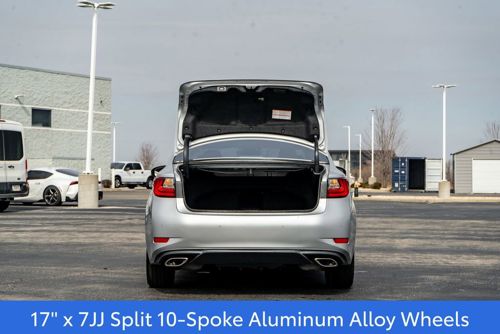 Used 2017 Lexus ES 350 w/ Luxury Package image 10