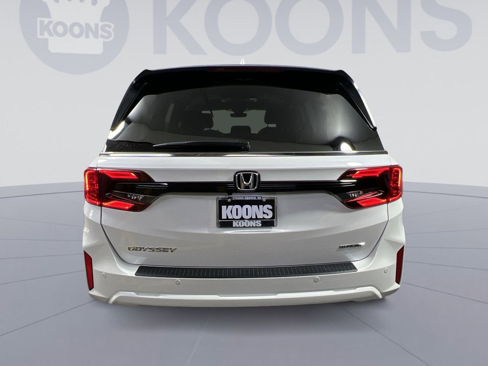 Used 2025 Honda Odyssey Touring image 5