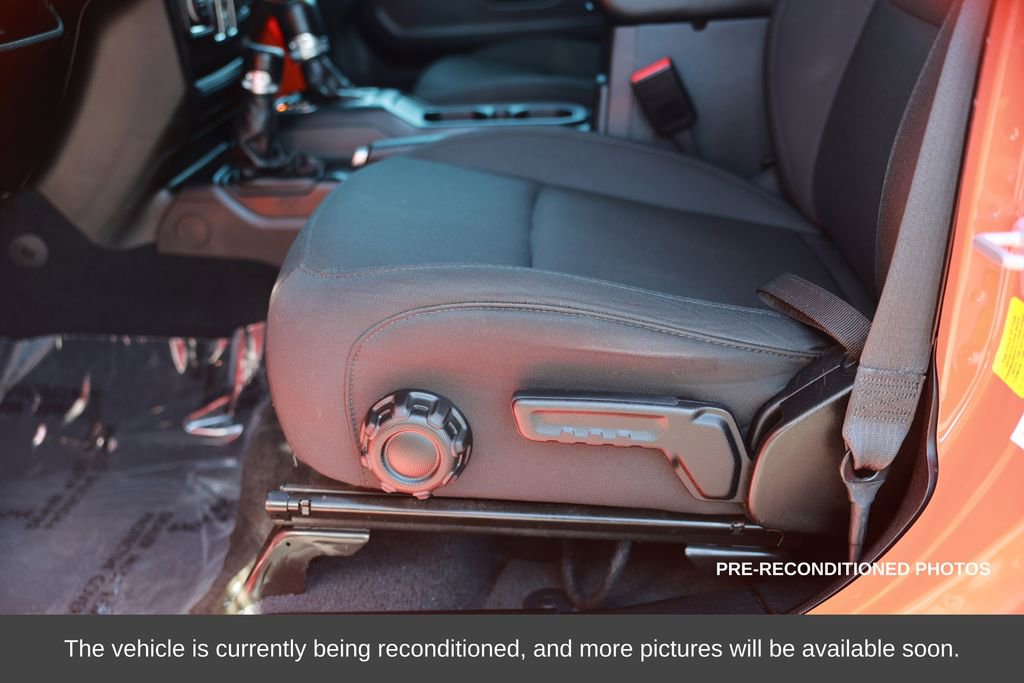 Used 2023 Jeep Wrangler Unlimited w/ 8.4" Radio Group image 19