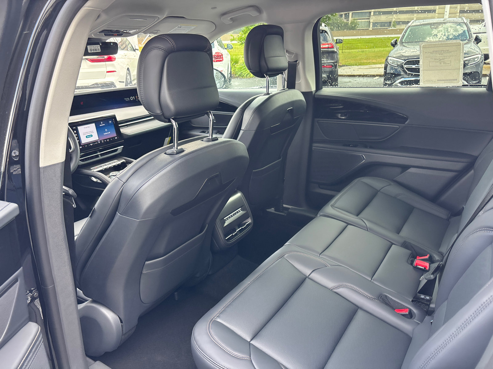 New 2026 Lincoln Nautilus Premier w/ Jet Appearance Package AWD/4WD image 27