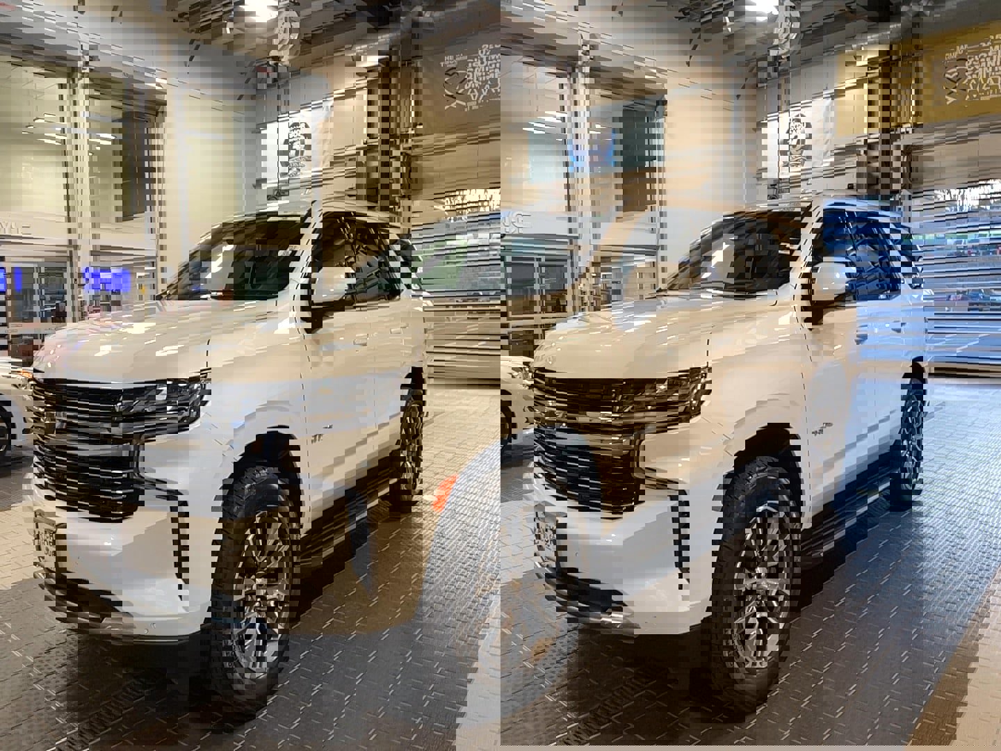 Used 2022 Chevrolet Tahoe LT w/ LT Signature Plus Package image 28