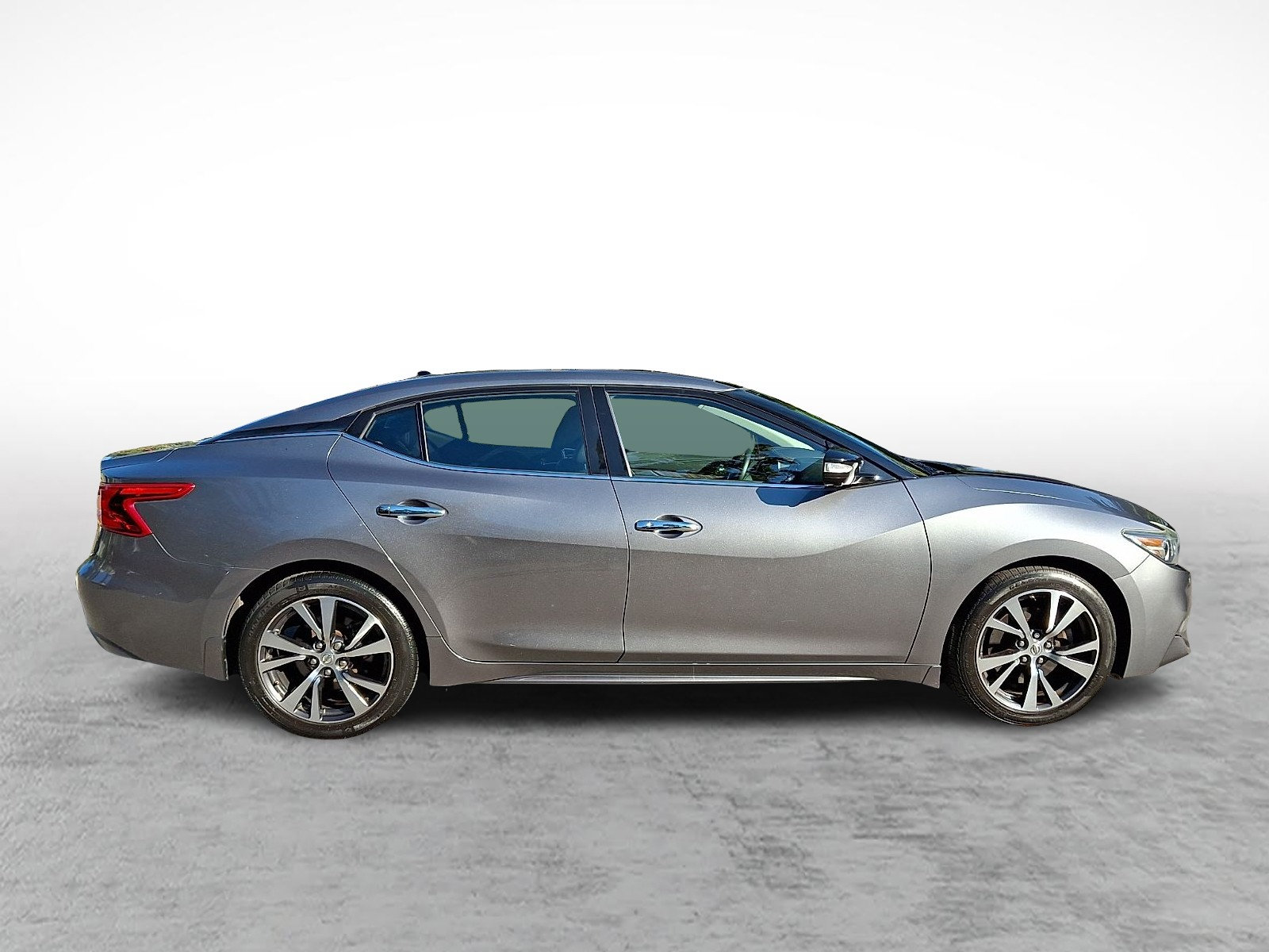 Used 2016 Nissan Maxima Platinum FWD image 7