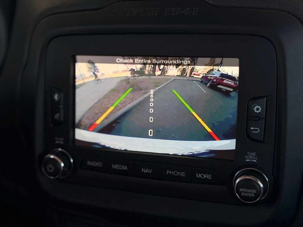 Used 2016 Jeep Renegade Limited AWD/4WD image 48