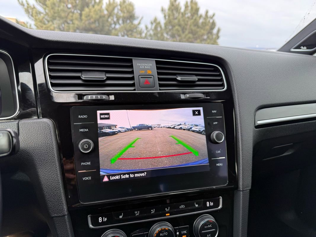 Used 2019 Volkswagen Golf R 4-Door image 35