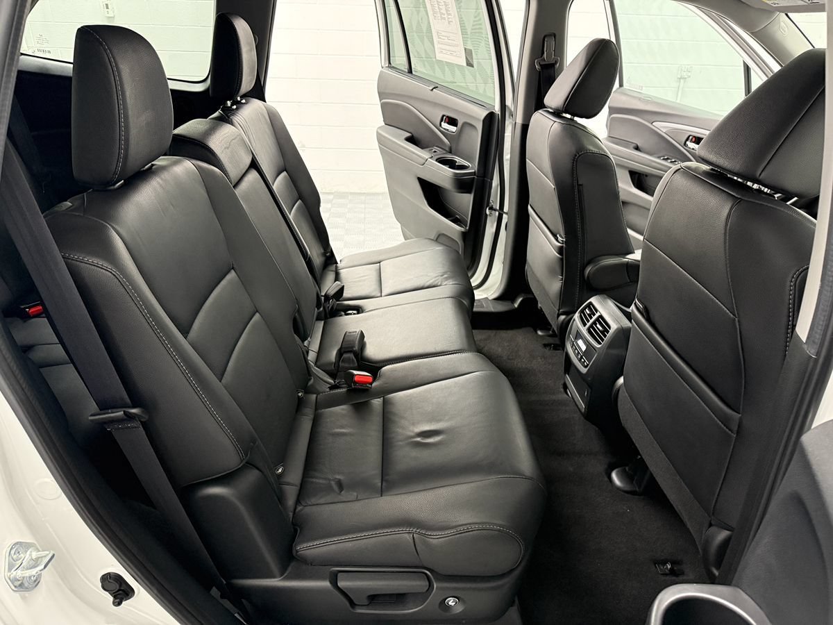 Used 2022 Honda Pilot Special Edition image 13