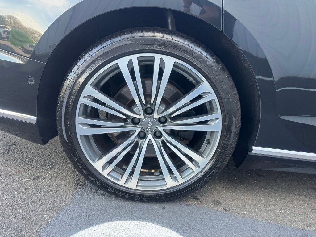 Used 2019 Audi A8 L 4.0T AWD/4WD image 23