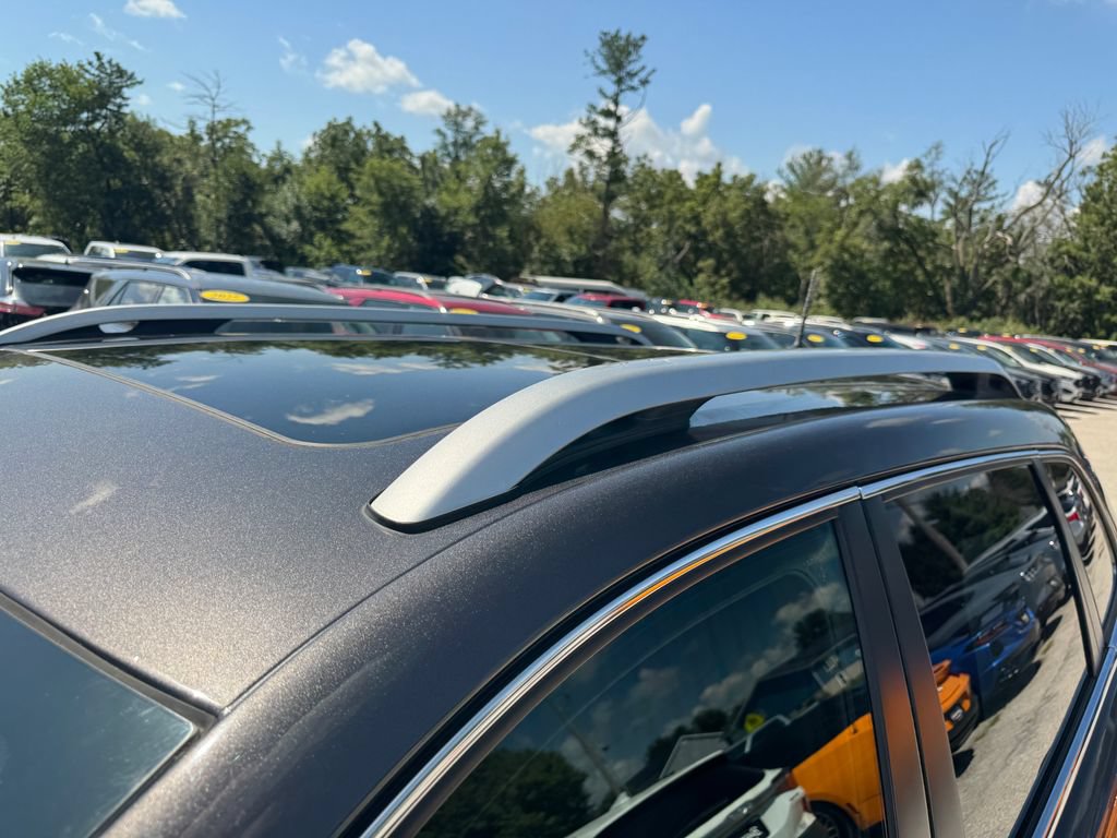 Used 2019 Jeep Cherokee Limited w/ Trailer Tow Group AWD/4WD image 15